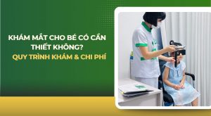 khám mắt cho bé