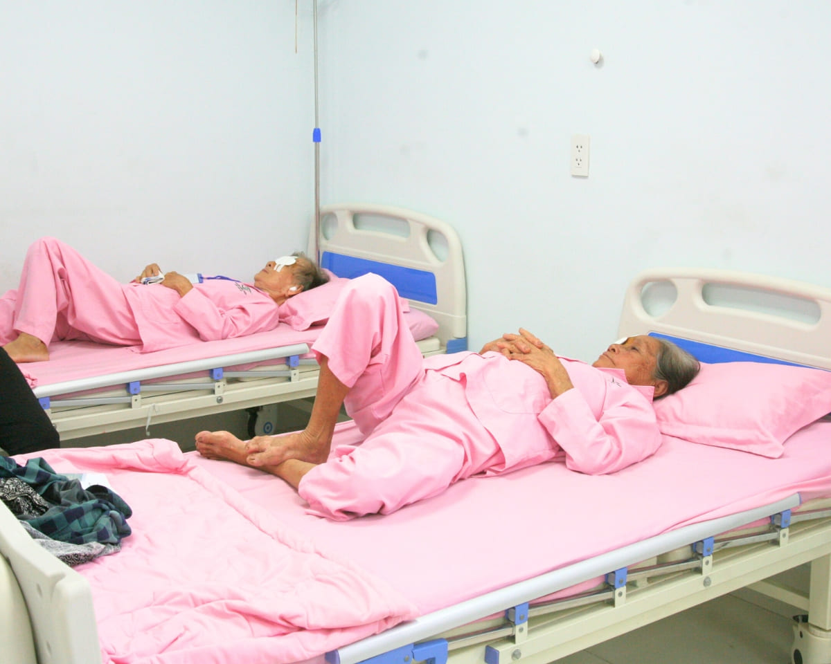 Khám chữa bệnh của Bệnh viện Mắt Sài Gòn Đồng Tháp