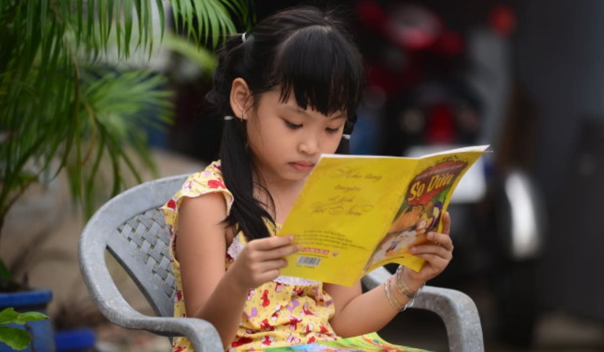 Trẻ từ 6 tuổi trở lên: kiểm soát tiến triển cận thị, phù hợp trước khi phẫu thuật