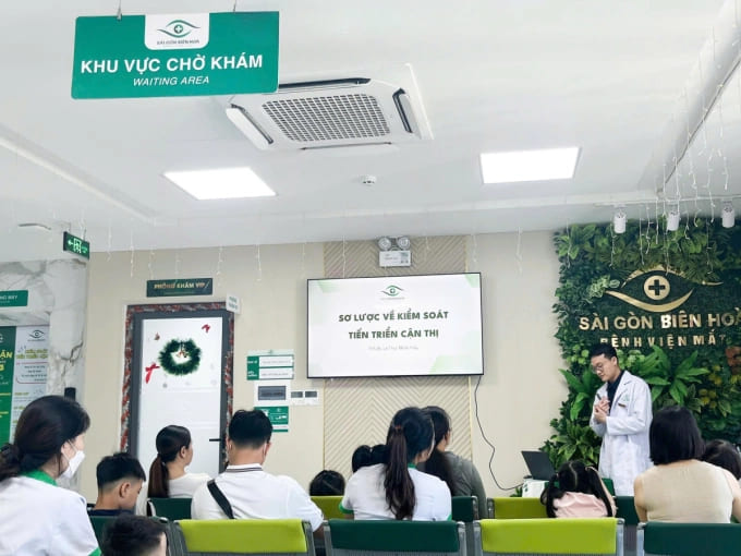 Hội thảo Kiểm soát tiến triển cận thị và các phương pháp bảo vệ đôi mắt trẻ