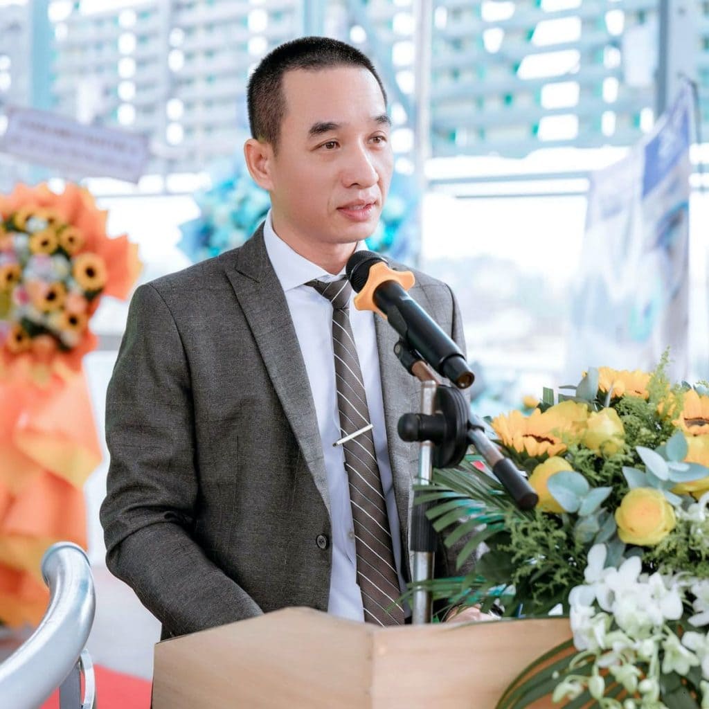 Ông Nguyễn Văn Thêm – Chủ tịch HĐQT Bệnh viện Mắt Sài Gòn Biên Hòa phát biểu