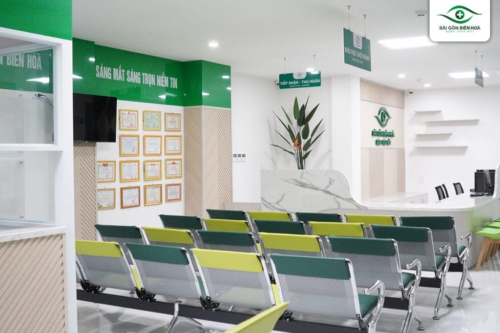 Sảnh Bệnh Viện Mắt Sài Gòn Biên Hoà