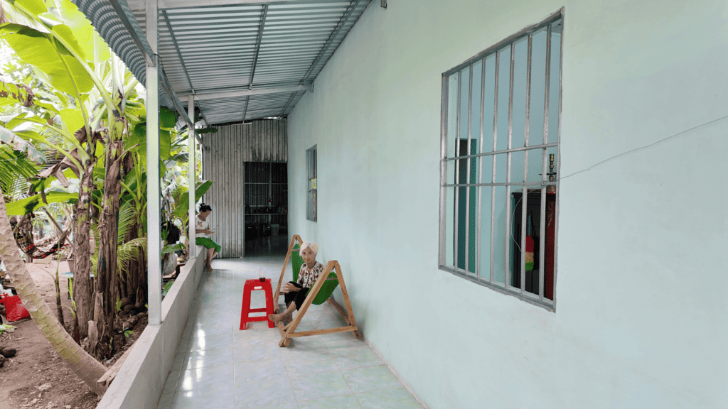 Một số hình ảnh Ngôi Nhà Ánh Sáng